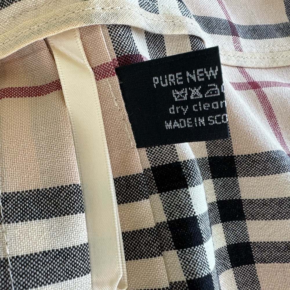 Burberry Beige Check Mini Skirt - Picture 5 of 7